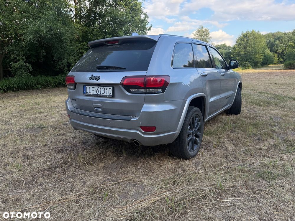 Jeep Grand Cherokee - 5