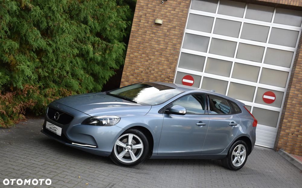Volvo V40 D2 - 27