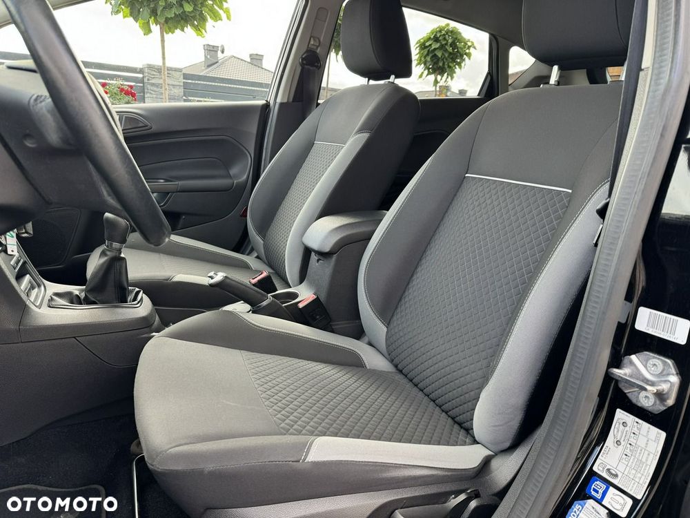 Ford Fiesta - 27