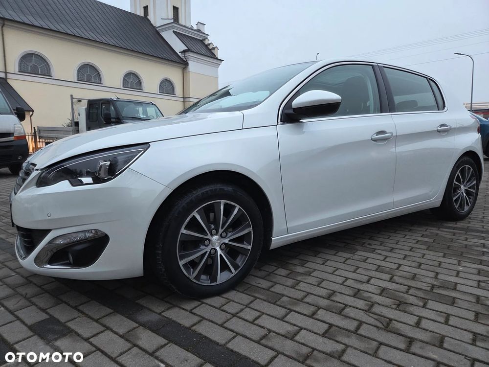 Peugeot 308 125 THP Allure - 1