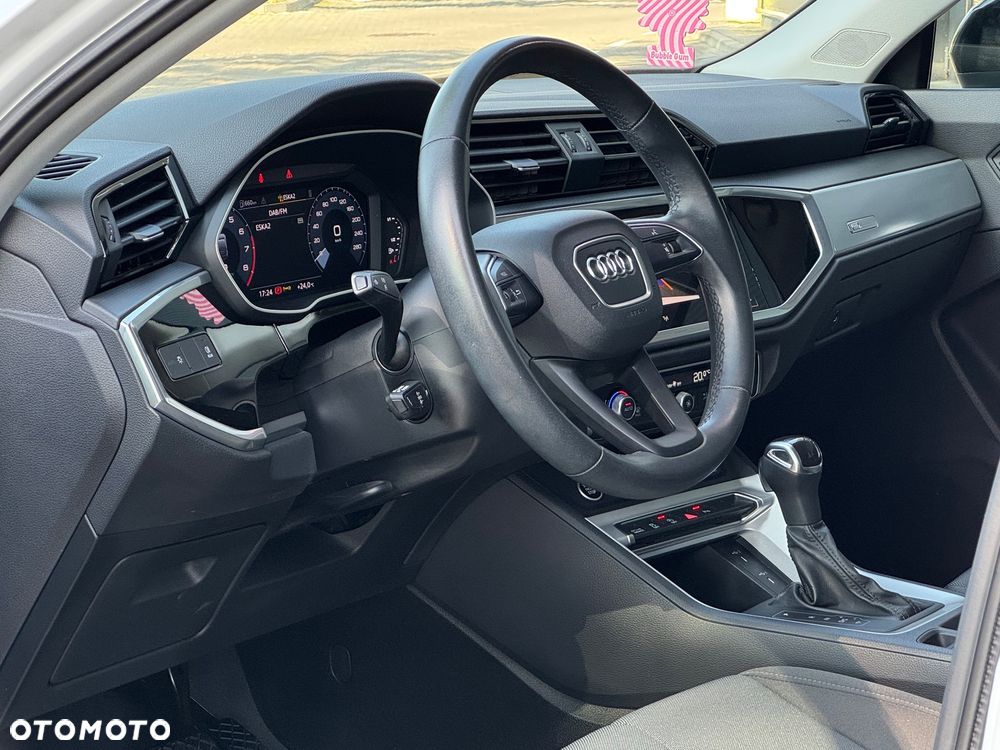 Audi Q3 35 TFSI S tronic - 9
