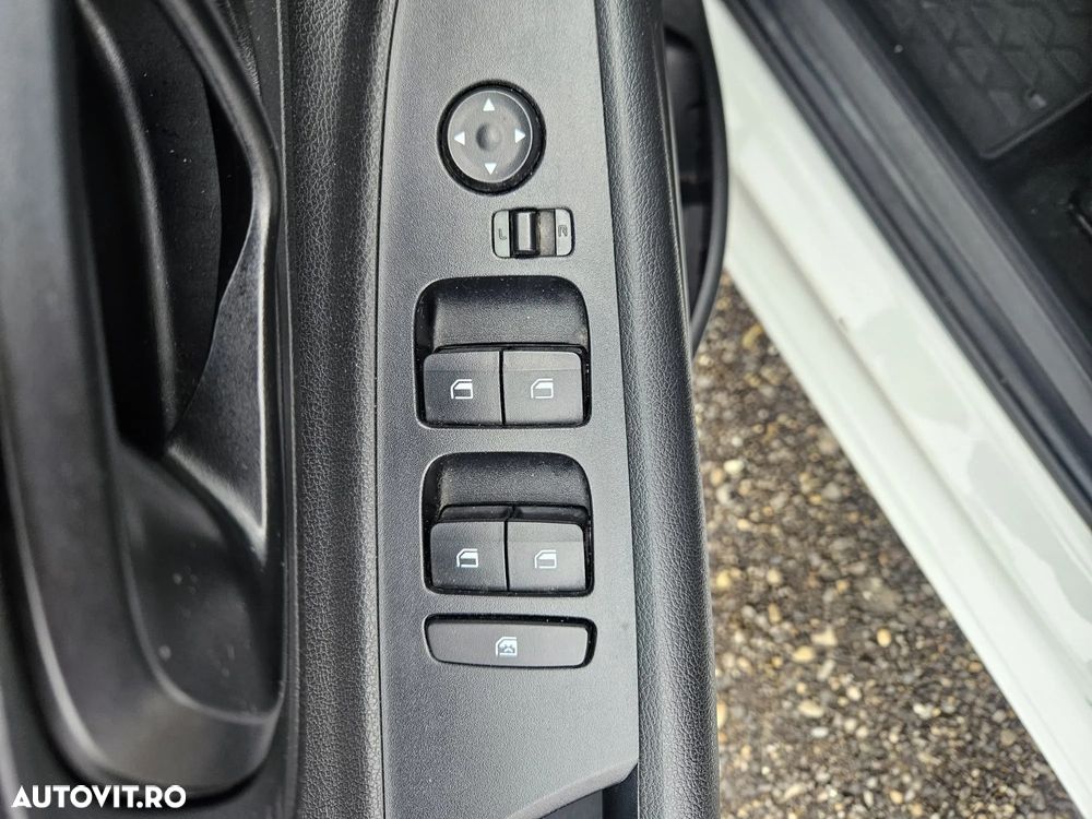 Hyundai i20 1.2 L 84CP 5DR Clasic - 11