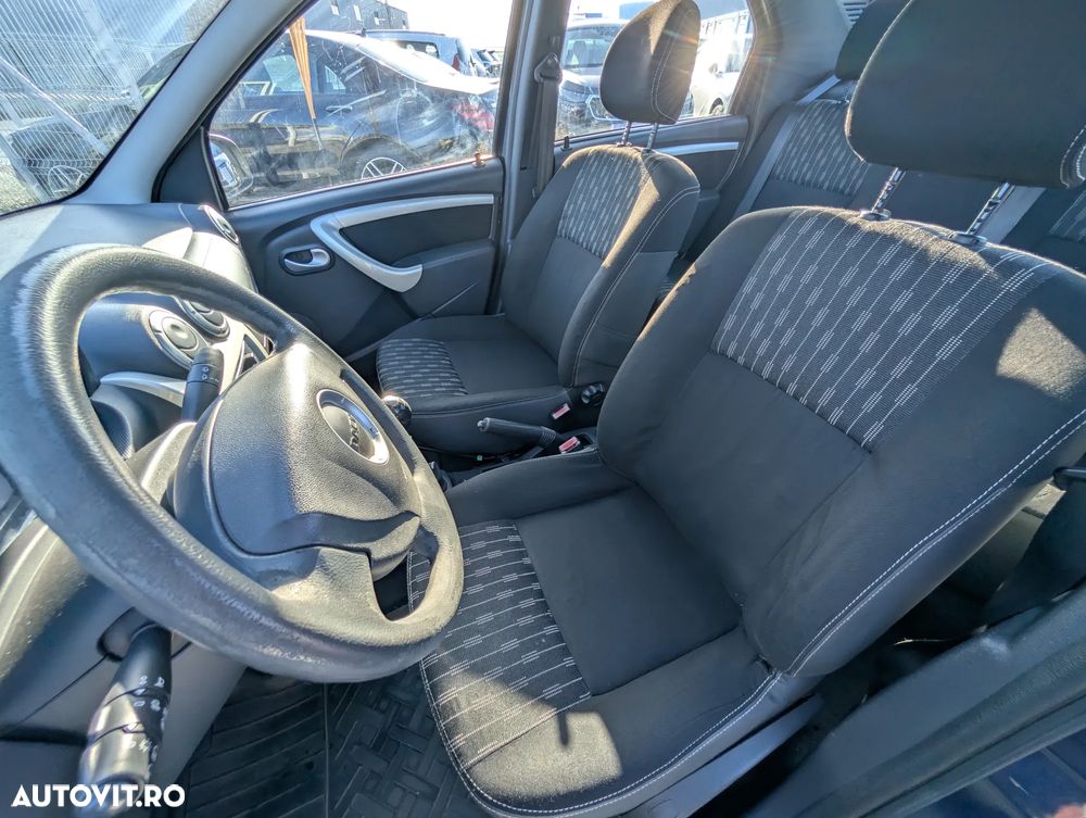 Dacia Logan 1.5 dCi Ambiance - 13