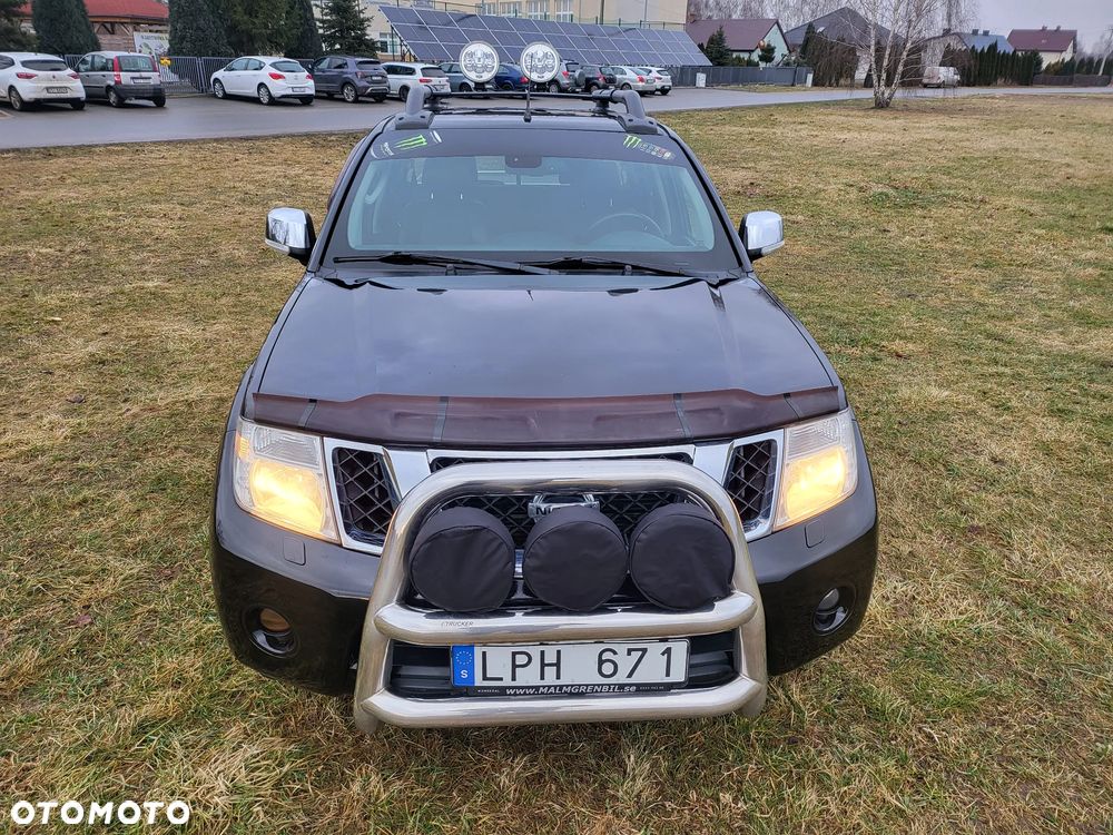 Nissan Navara 3.0 D V6 Platinum Long - 22