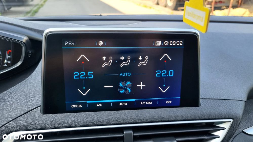 Peugeot 5008 - 32
