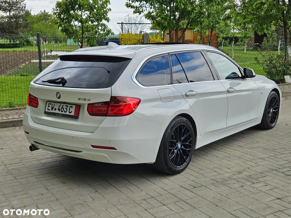 BMW Seria 3 318d Luxury Line - 4