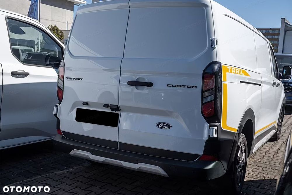 Ford Transit Custom 320 L2H1 Trail 2.0 150KM - 4