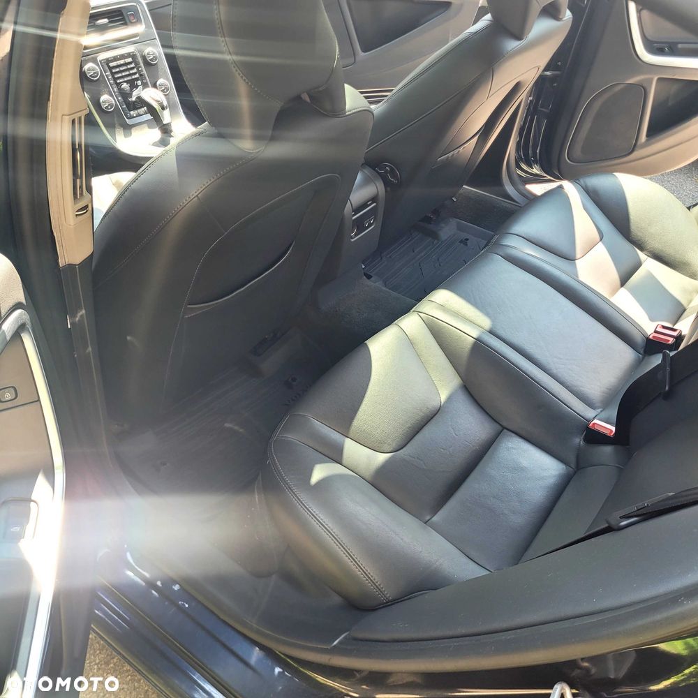 Volvo S60 - 6