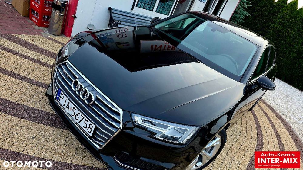 Audi A4 Limousine - 12