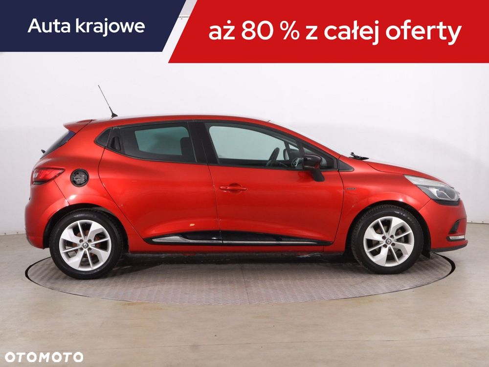 Renault Clio - 8