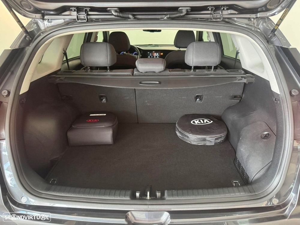 Kia Niro 1.6 GDi PHEV Urban - 24
