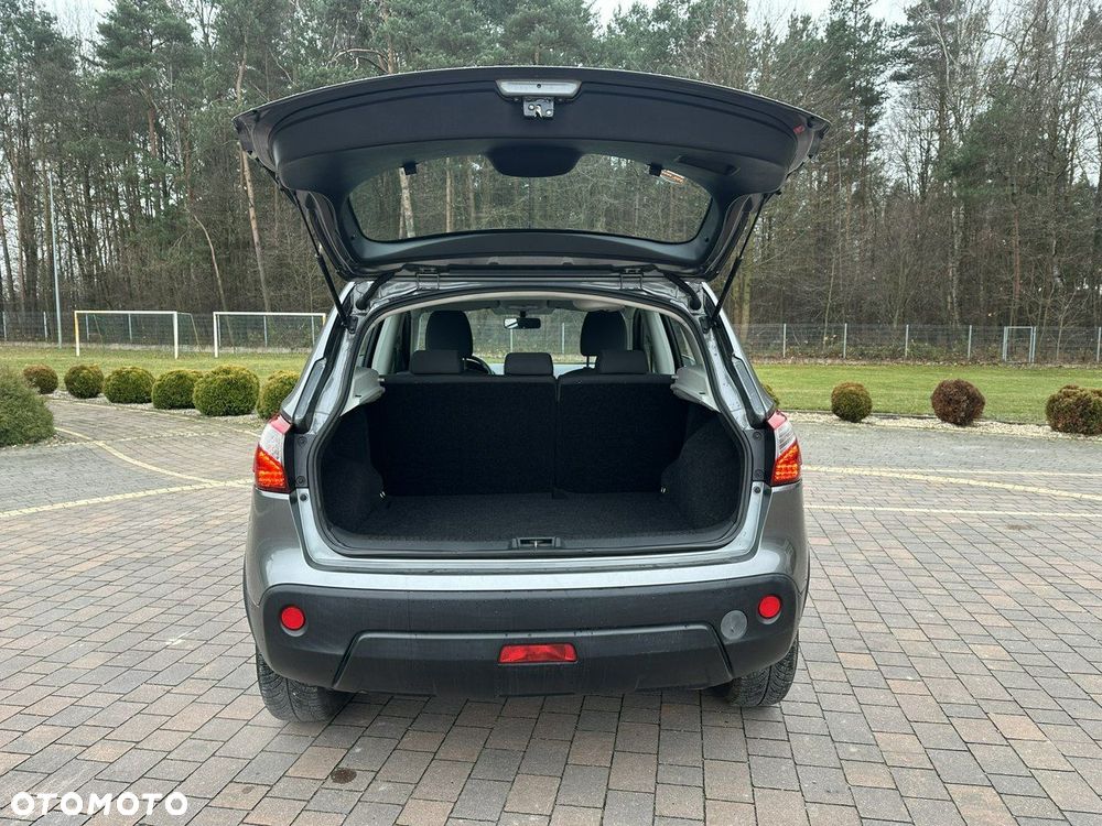 Nissan Qashqai - 12
