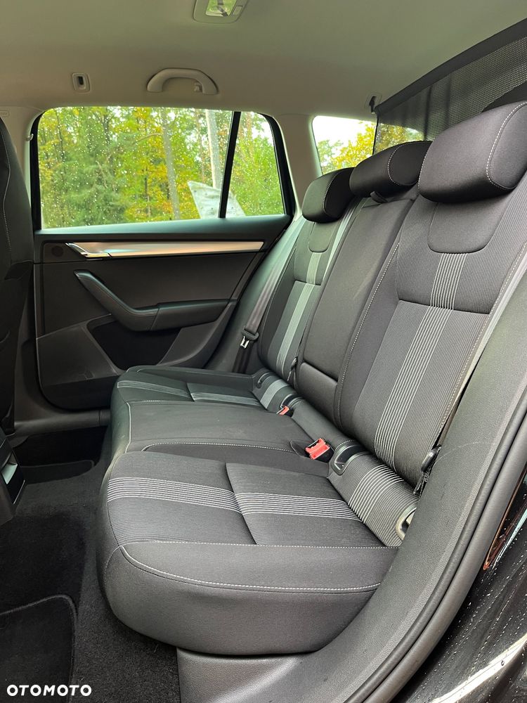 Skoda Octavia 2.0 TDI (Green tec) DSG Ambition - 17