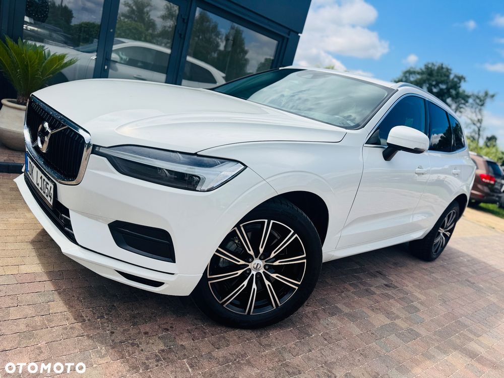 Volvo XC 60 B4 D AWD Geartronic Momentum Pro - 27