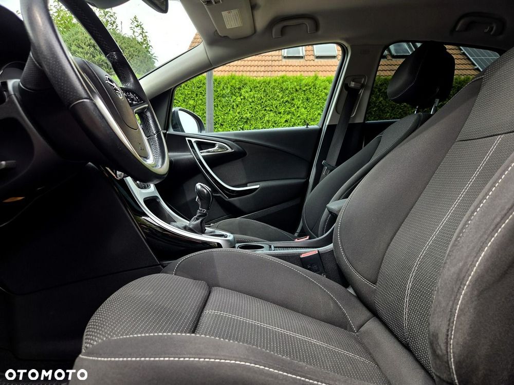 Opel Astra 1.4 T Cosmo EU6 - 8