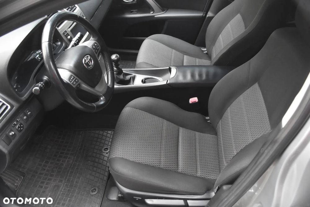 Toyota Avensis 2.2 D-4D Prestige Premium - 9
