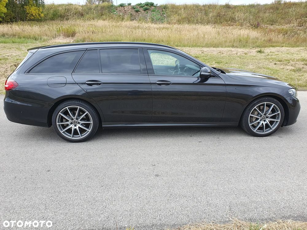 Mercedes-Benz Klasa E 400 d 4Matic 9G-TRONIC AMG Line - 5