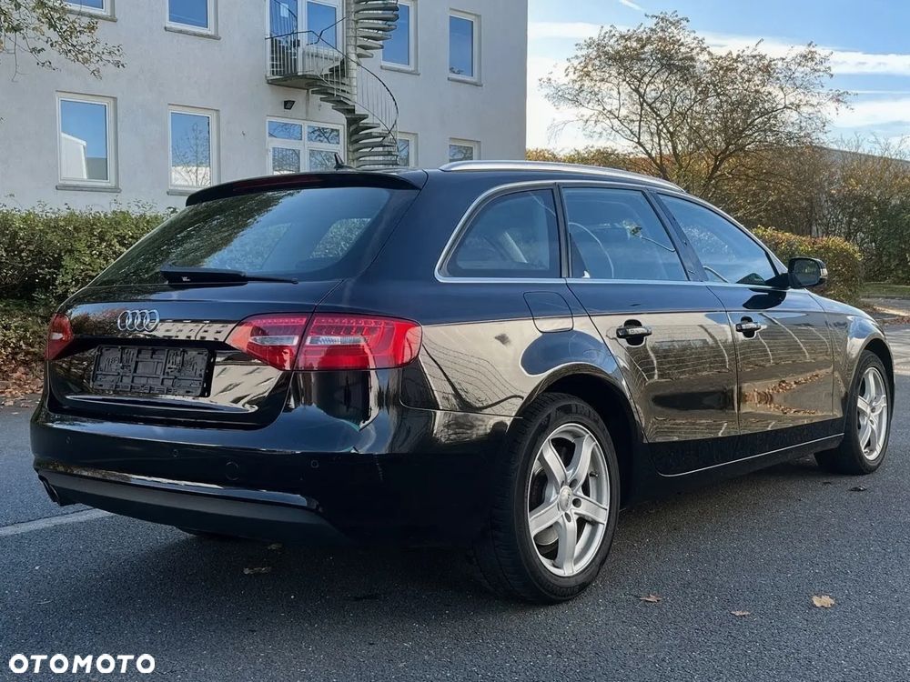 Audi A4 Avant - 4