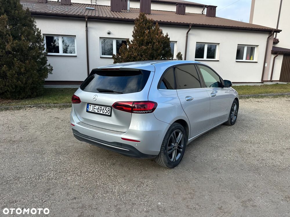 Mercedes-Benz Klasa B 200 d 8G-DCT - 14