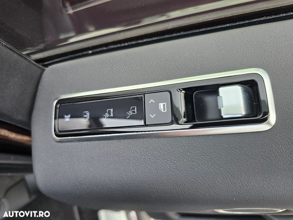 Land Rover Range Rover 3.0 I6 D300 MHEV Autobiography - 16