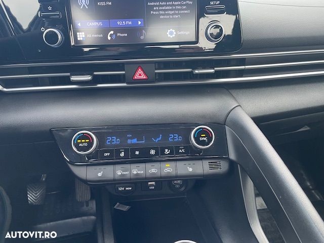 Hyundai Elantra 1.6 l 123 CP 6MT Highway - 8