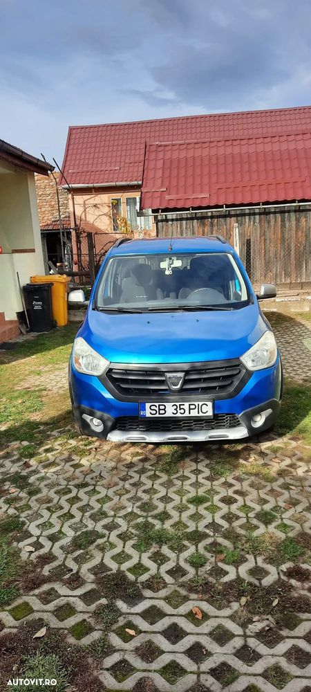 Dacia Lodgy 1.5 dCi Stepway - 2
