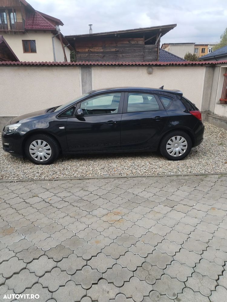 Opel Astra 1.6 CDTI ECOTEC Start/Stop Cosmo - 2