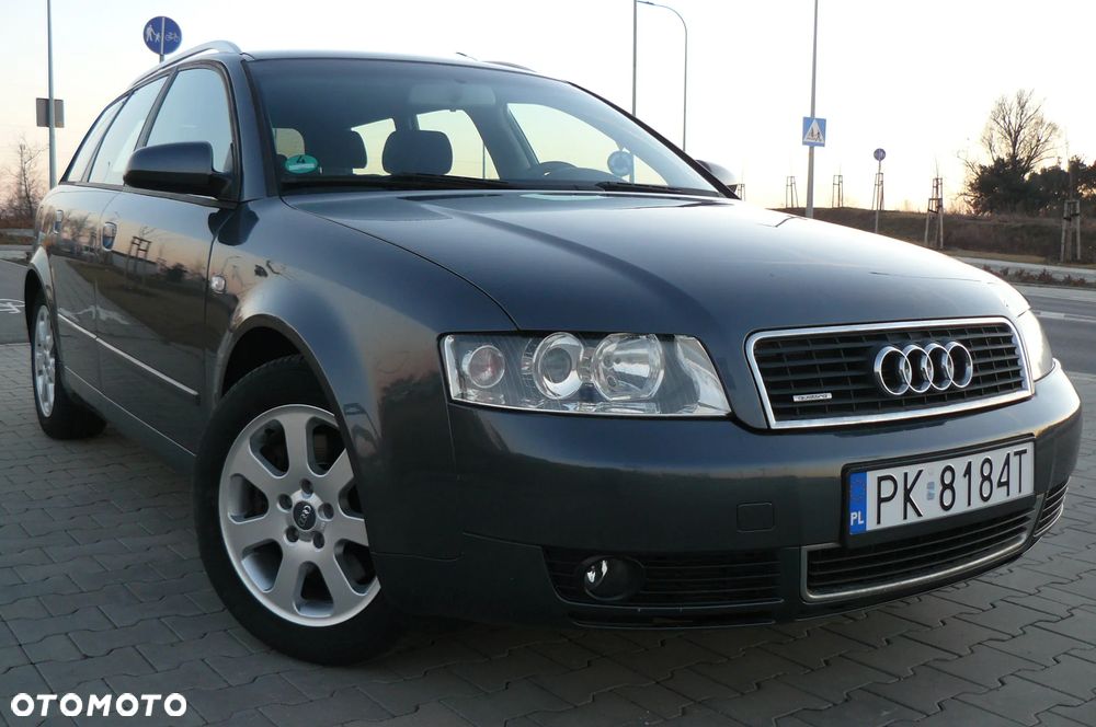 Audi A4 Avant - 1