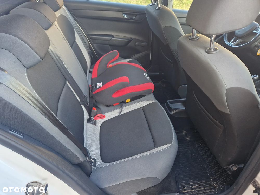Skoda Fabia 1.2 TSI Ambition - 11