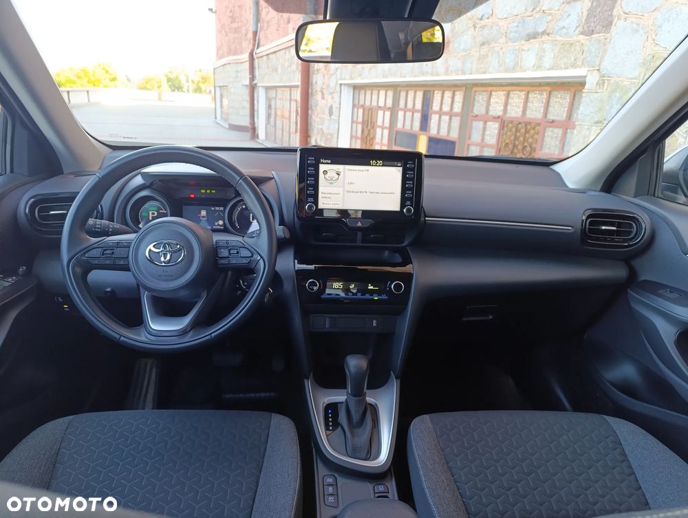 Toyota Yaris Cross Hybrid 1.5 Comfort - 23