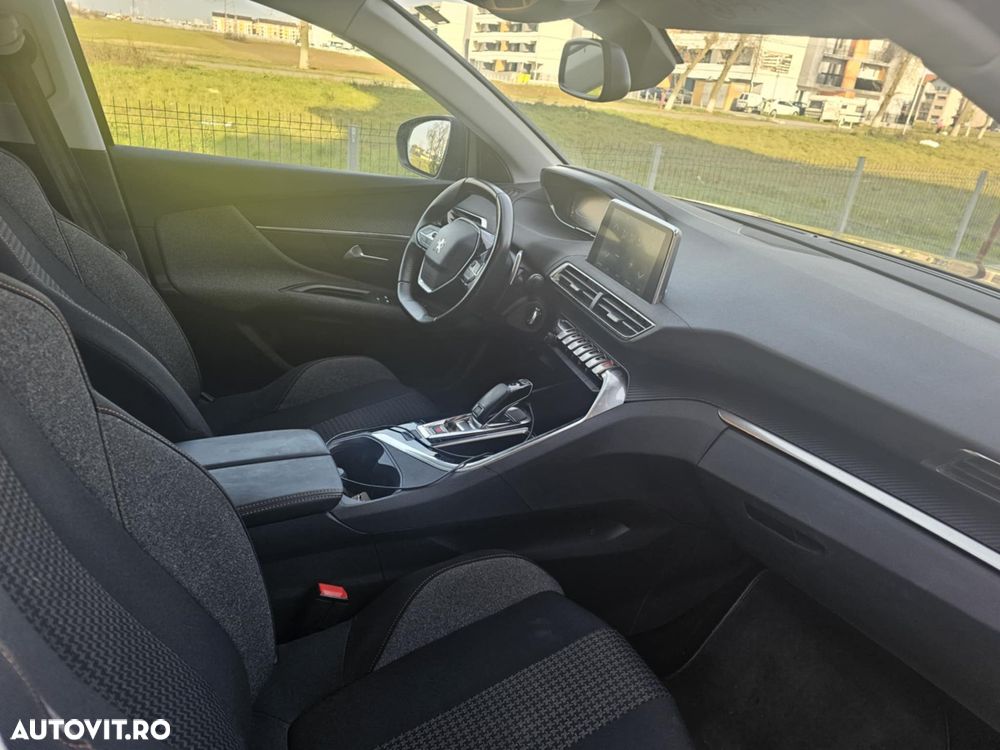 Peugeot 3008 PureTech 130 Stop & Start EAT6 Allure - 10