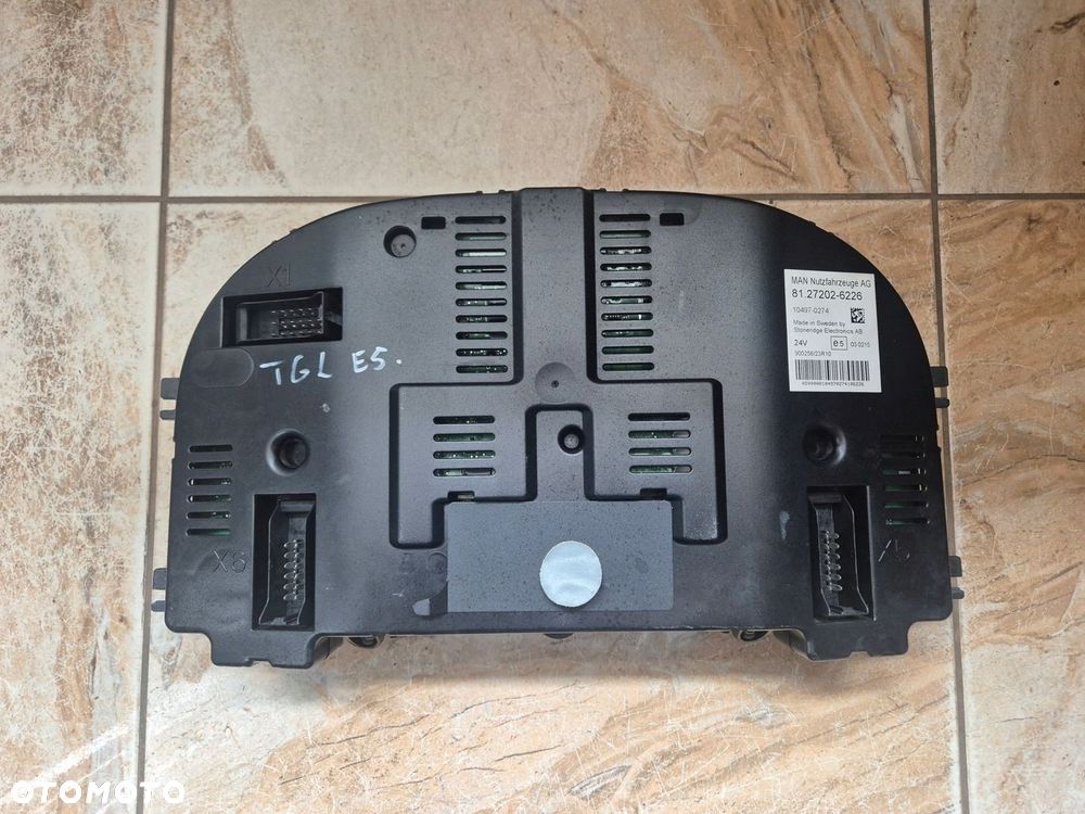 Licznik zegary tablica MAN TGX TGS TGL TGM EURO 5 81272026226 - 2