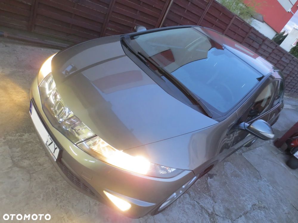 Honda Civic 1.8 Comfort - 25