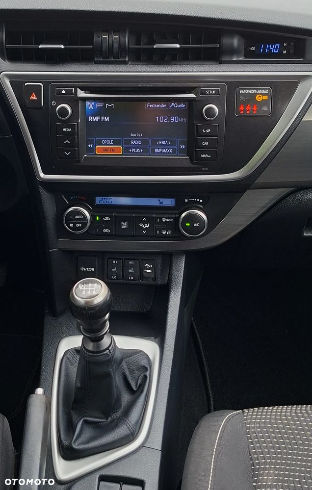 Toyota Auris 1.6 Valvematic START Edition - 8