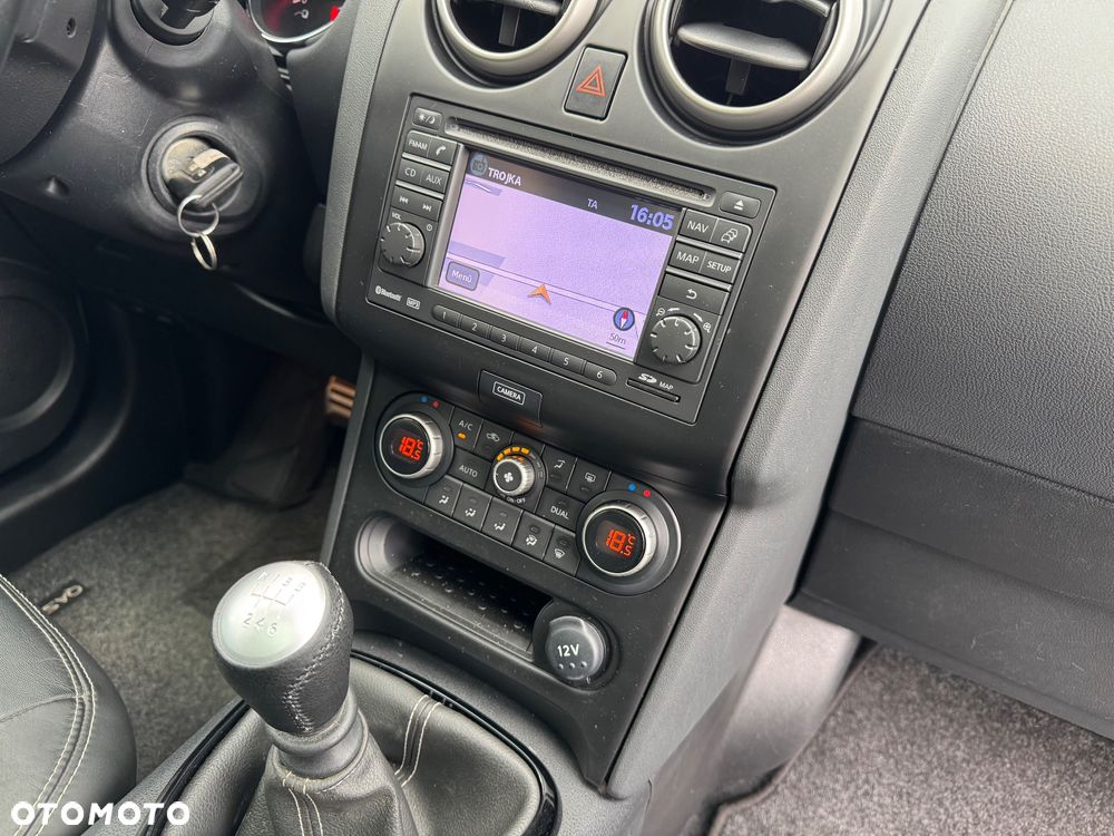 Nissan Qashqai 1.6 dCi TEKNA+ - 18