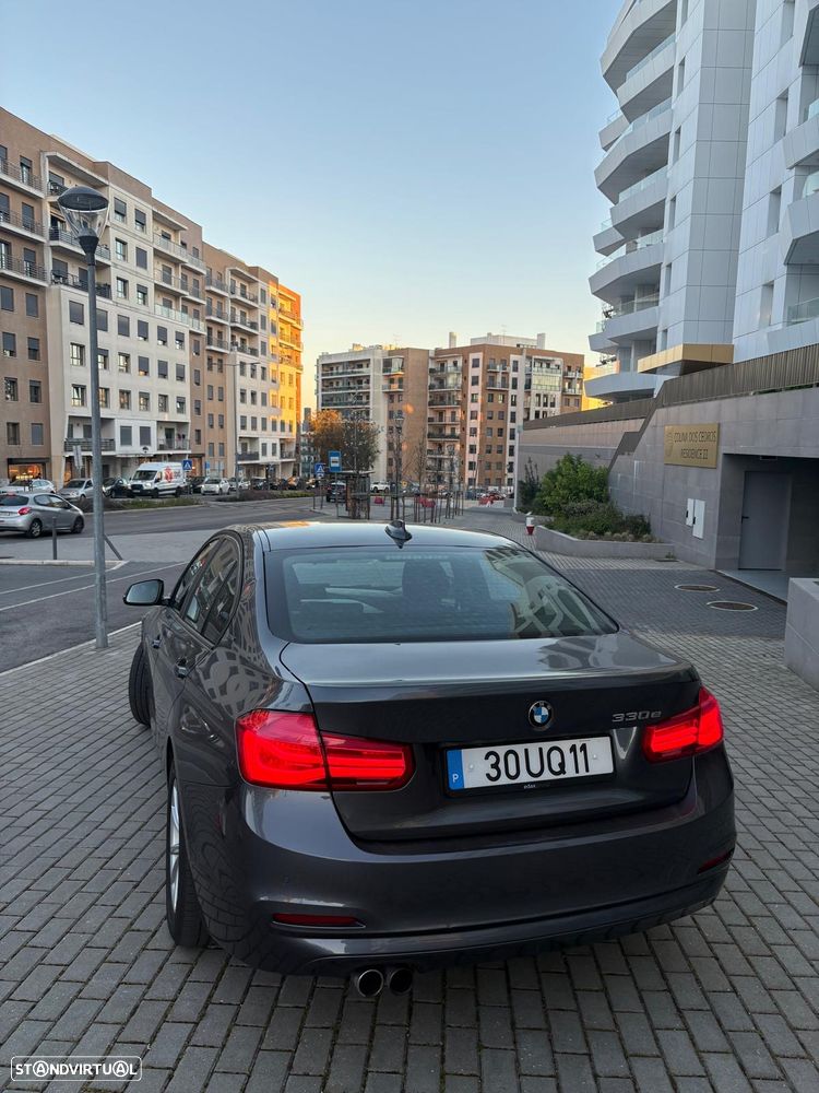 BMW 330 - 7