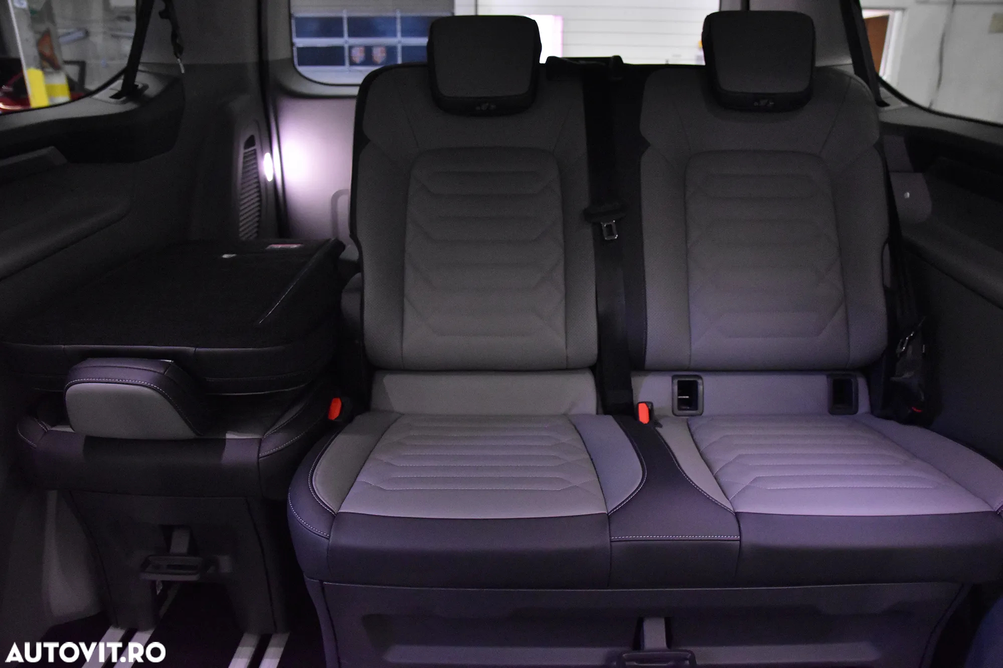 Ford Tourneo - 13