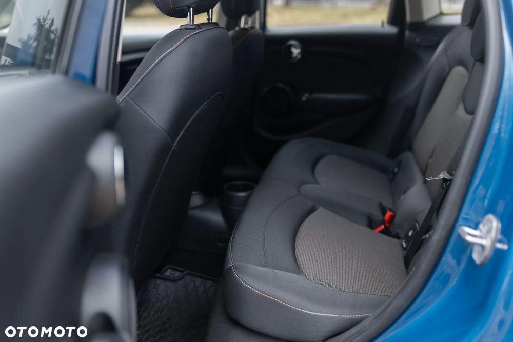 MINI Cooper Standard - 14