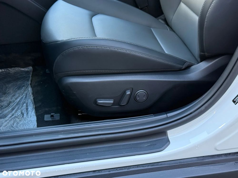 Kia K4 1.6 T-GDI L - 16