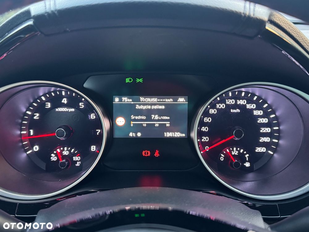 Kia ProCeed 1.6 T-GDI GT - 15