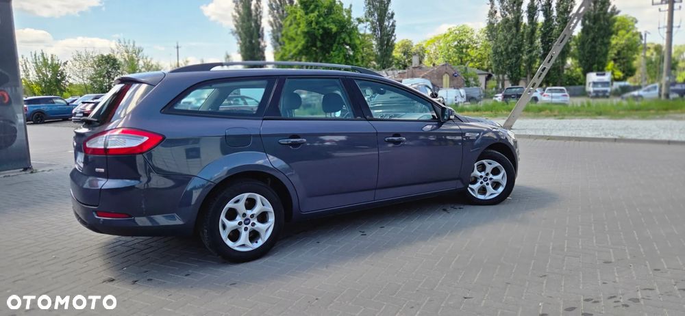 Ford Mondeo 2.0 TDCi Ghia - 15