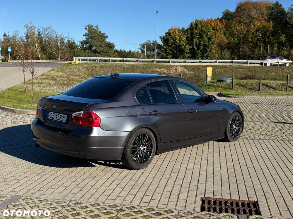 BMW Seria 3 320d - 3