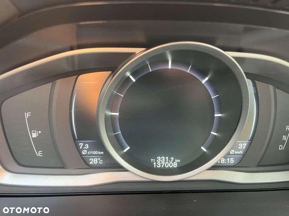 Volvo XC 60 - 30