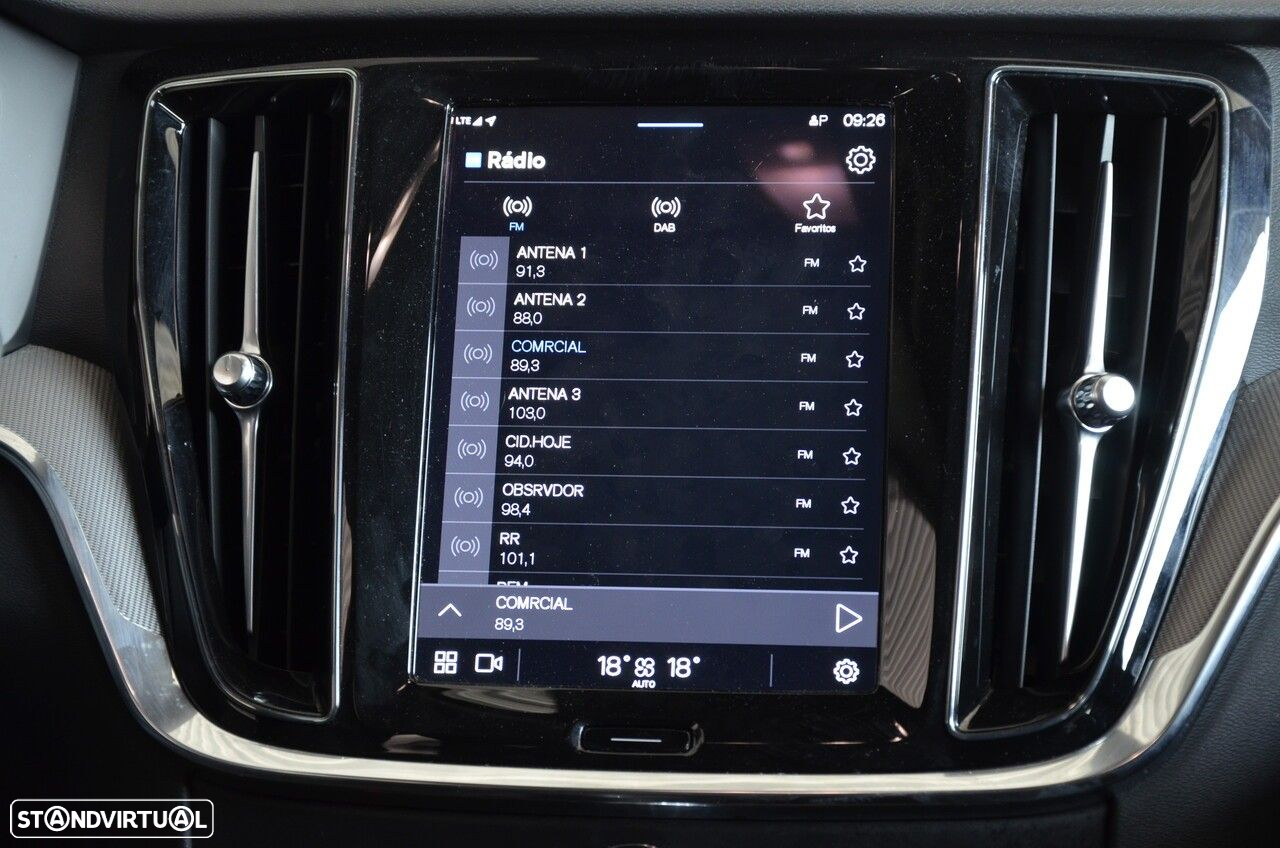 Volvo V60 2.0 T6 AWD TE Plus Dark - 15