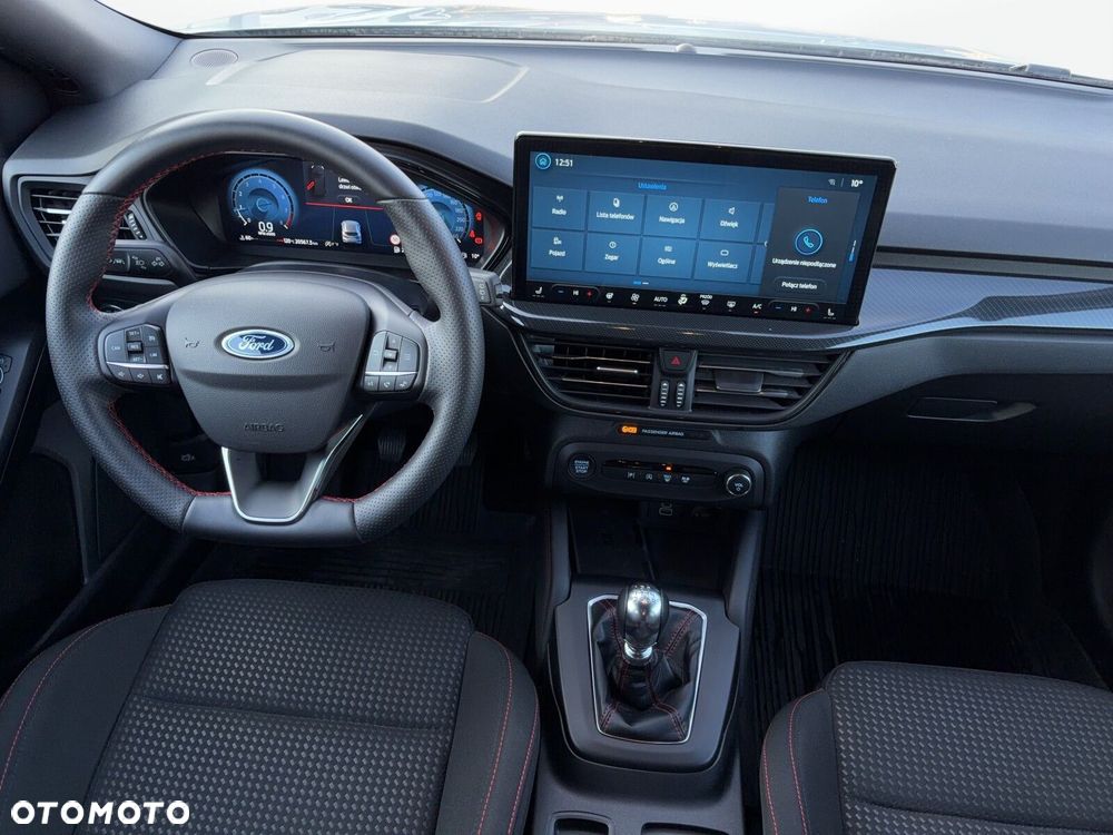 Ford Focus 1.0 EcoBoost ST-Line X - 12