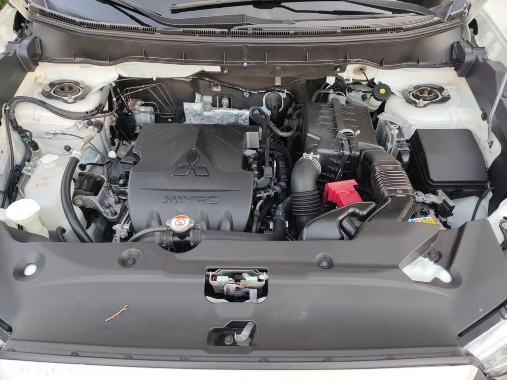 Mitsubishi ASX - 17