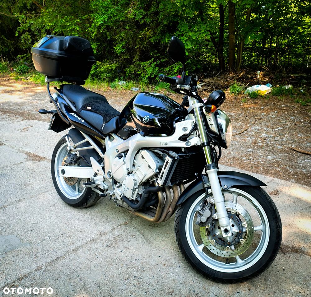 Yamaha FZ6 - 2