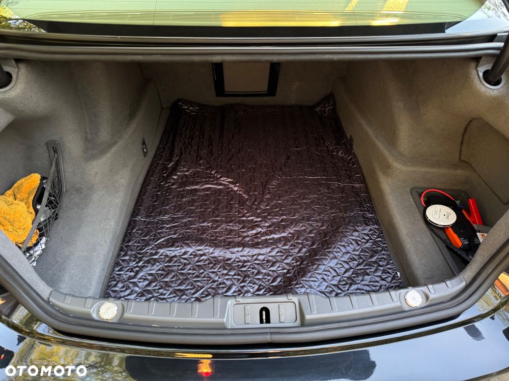 BMW Seria 7 730d - 34