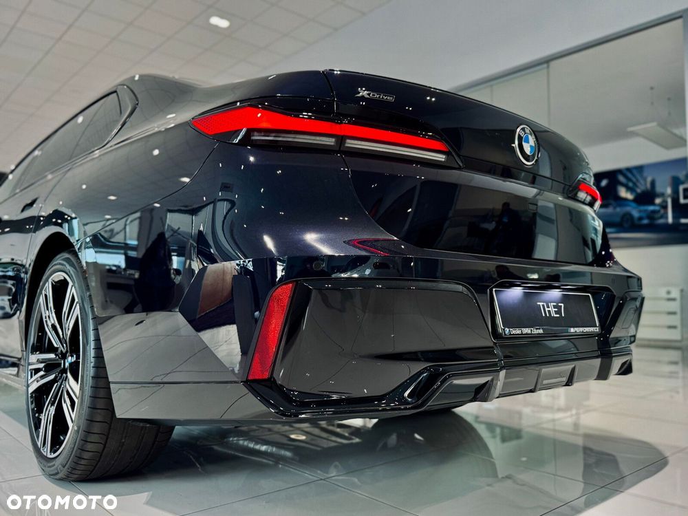 BMW Seria 7 - 10