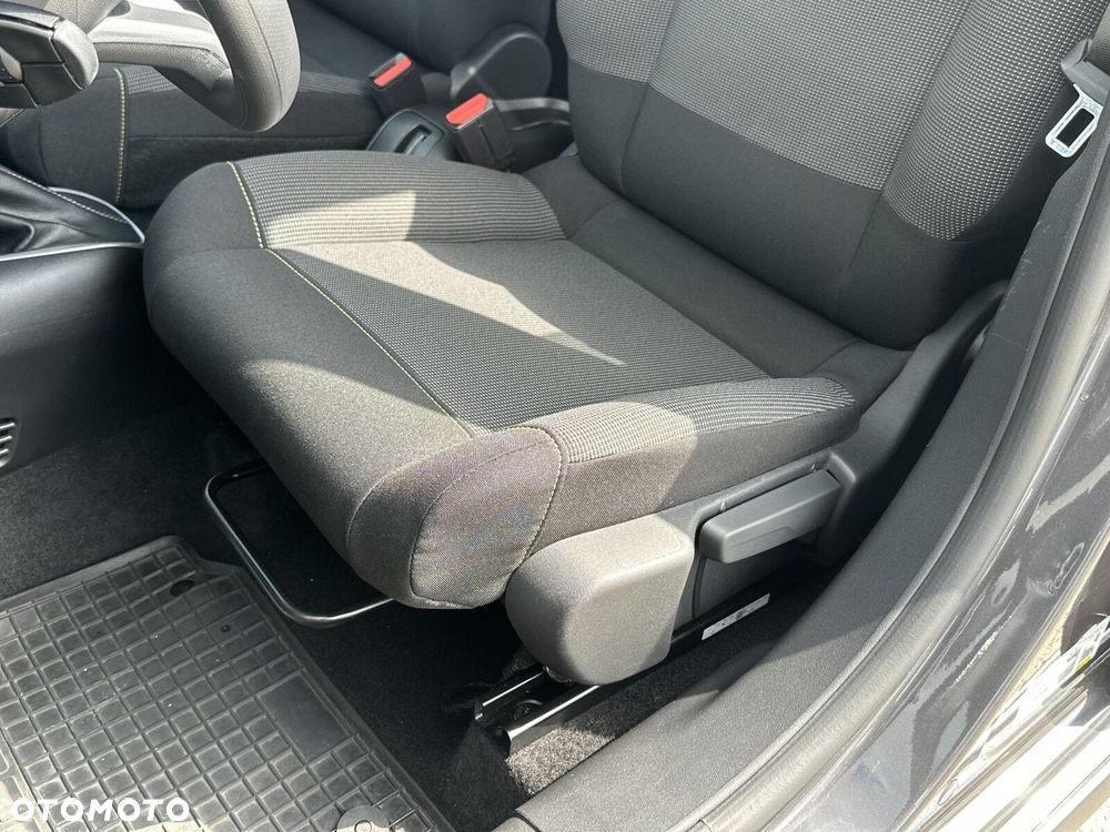 Citroën C3 1.2 PureTech Max EAT6 - 14